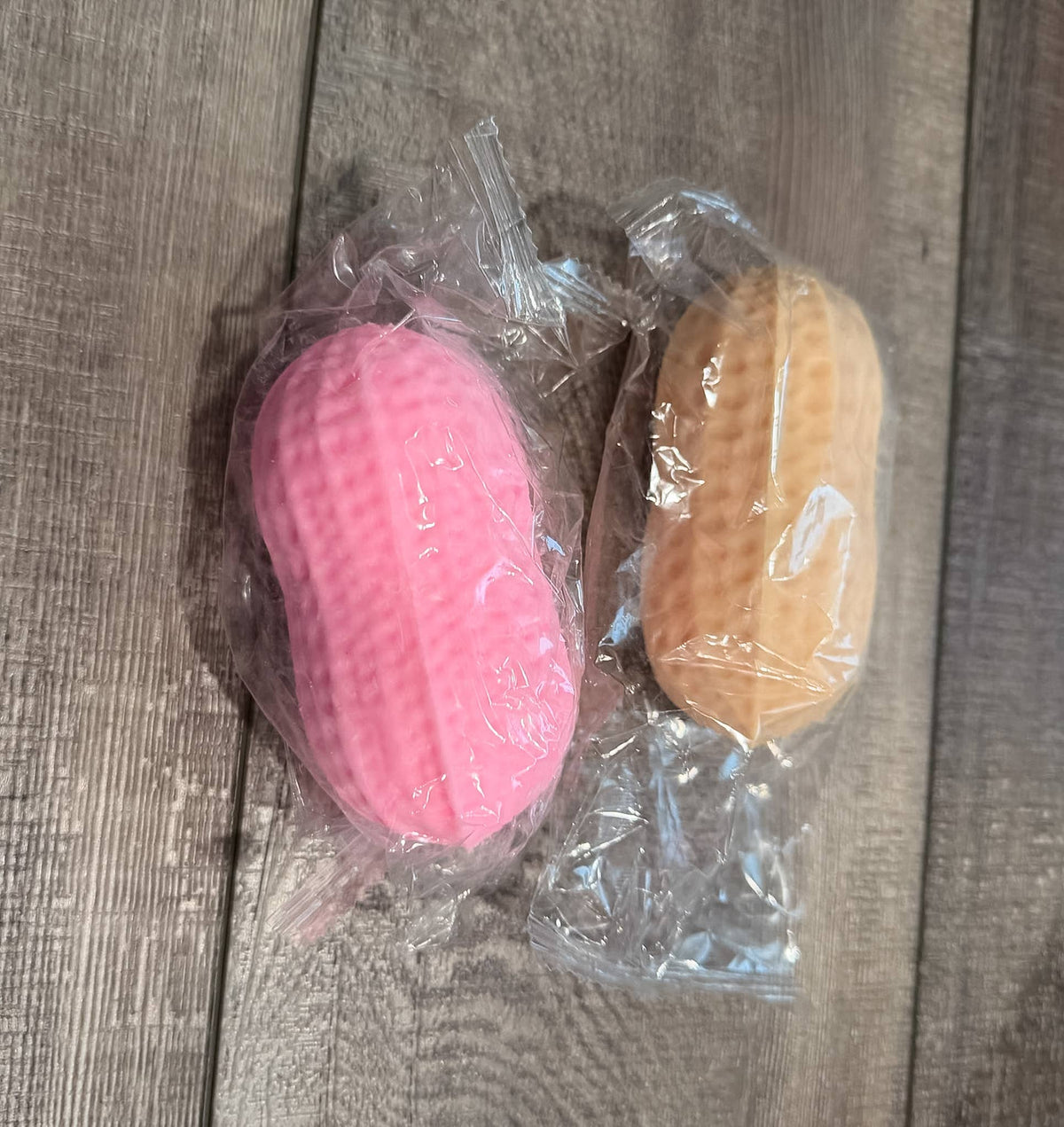 Squishy Squish Circus Peanut : Pink Peanut